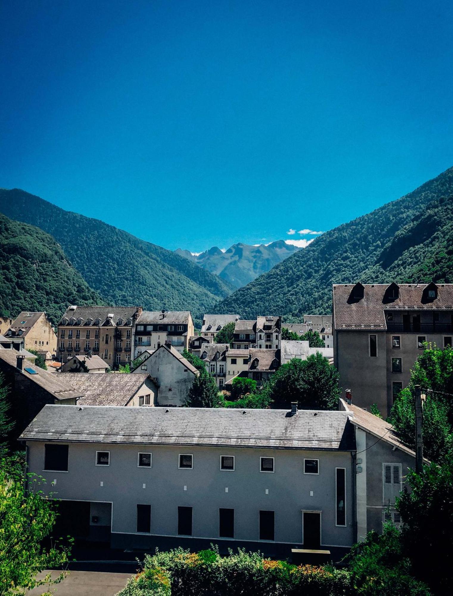 Cano'Py, Charmant 2 Pieces Avec Vue Montagne En Coeur De Ville Bagnères-de-Luchon المظهر الخارجي الصورة